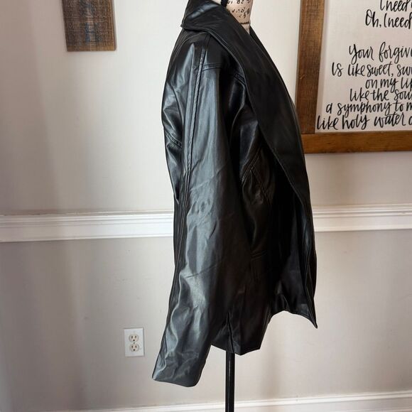 Forever 21 Black Faux Leather Women's Jacket - Picture 6 of 14